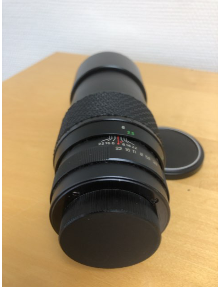 Objektiv PETRI LENS